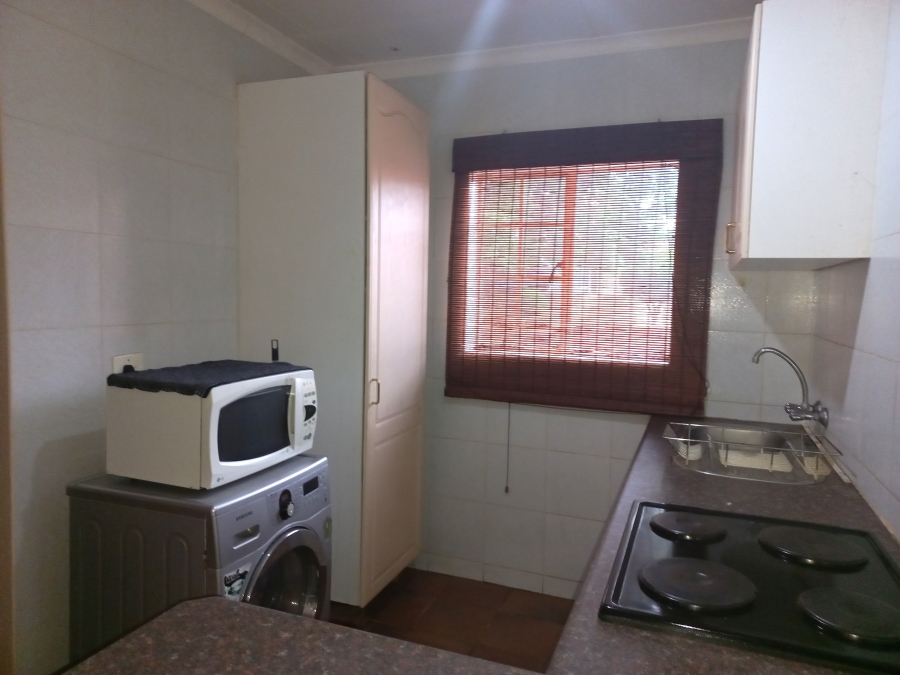 2 Bedroom Property for Sale in Safari Gardens North West
